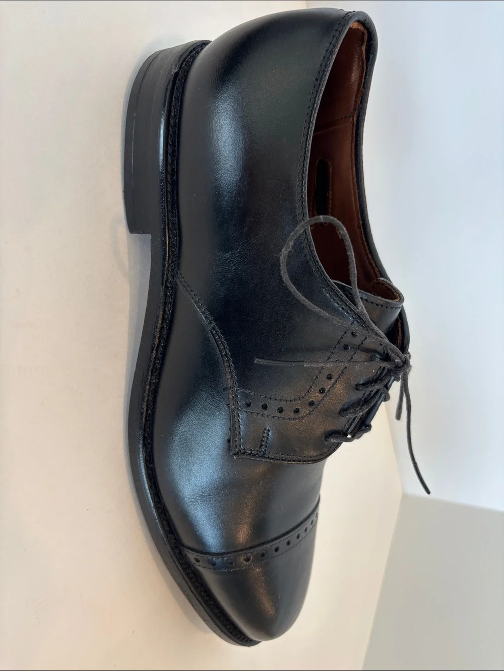 Allen Edmonds Black Leather Cap-Toe Oxford Shoes Size 8.5 3E